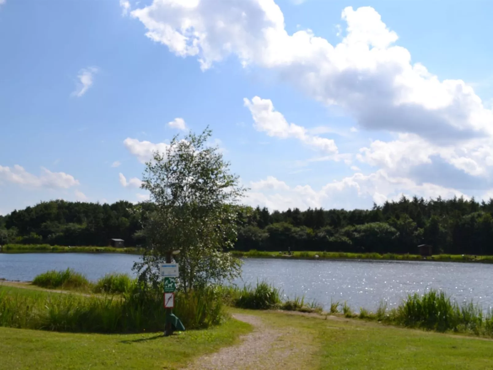 "Jalina" - 30km from the sea - Buiten