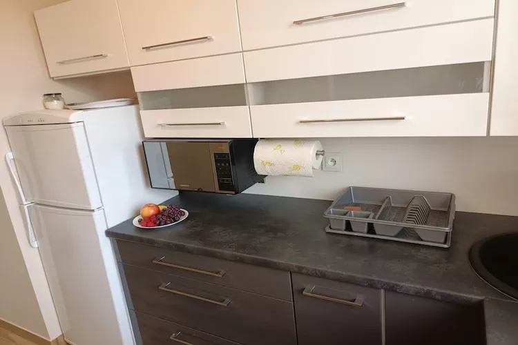 Komfortowy apartament dla 9 osób I piętro - Keuken