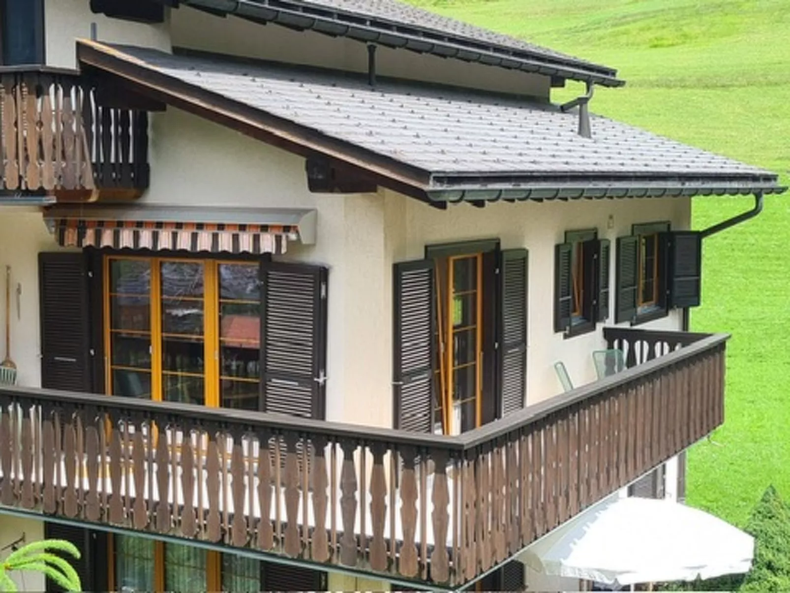 Albula B Chasa Nana, (Bergün/Bravuogn). - Buiten