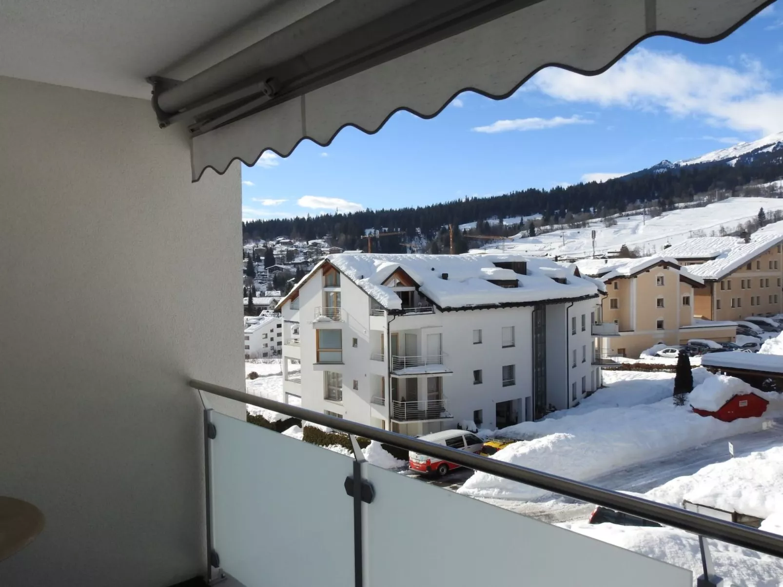 Ner B / Hartl, (Flims Dorf). 2.5 Zimmerwohnung - Buiten