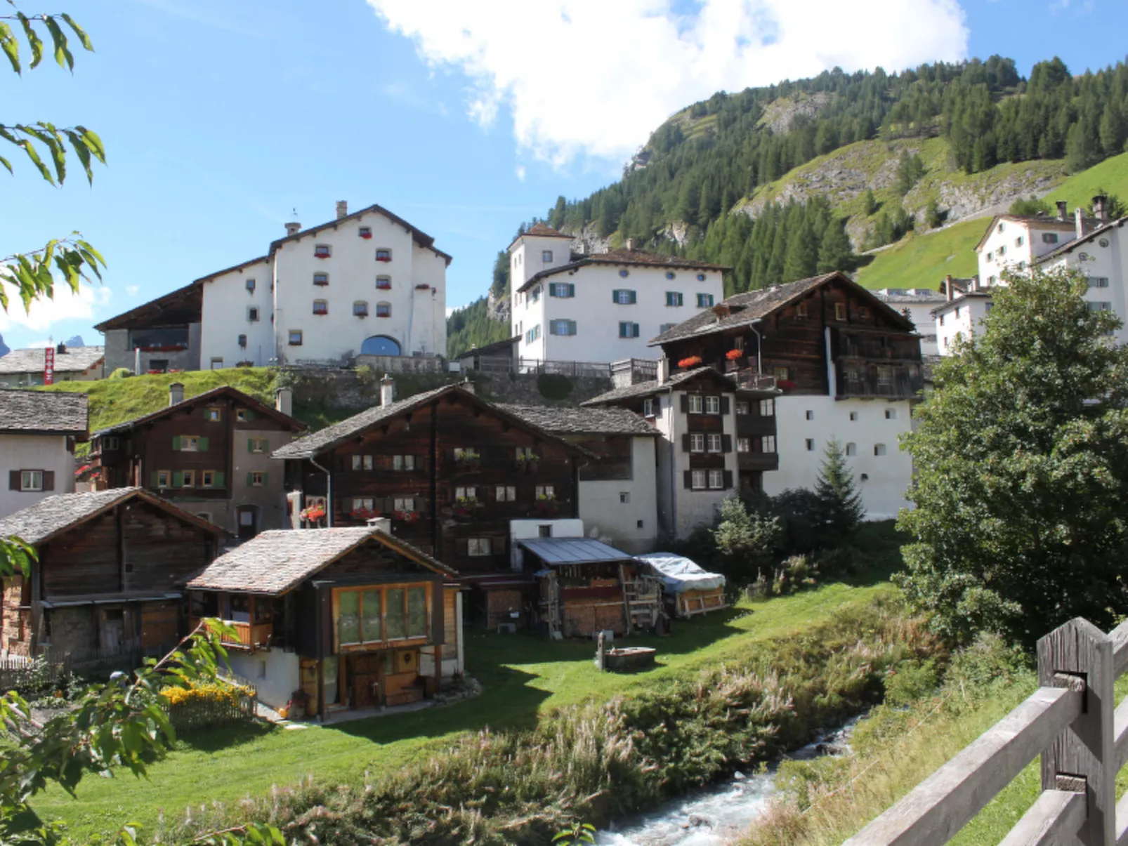 Apartment Beeli, (Splügen). - Buiten