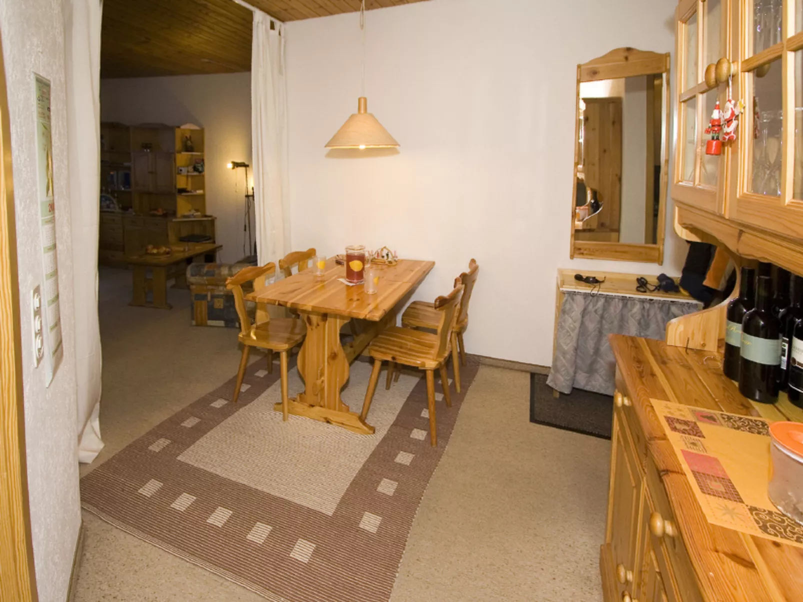 Wohnung Lippmeyer, (Splügen). - Binnen