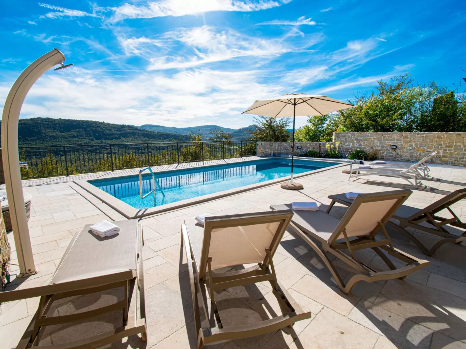 Villa Banic Motovun - Buiten
