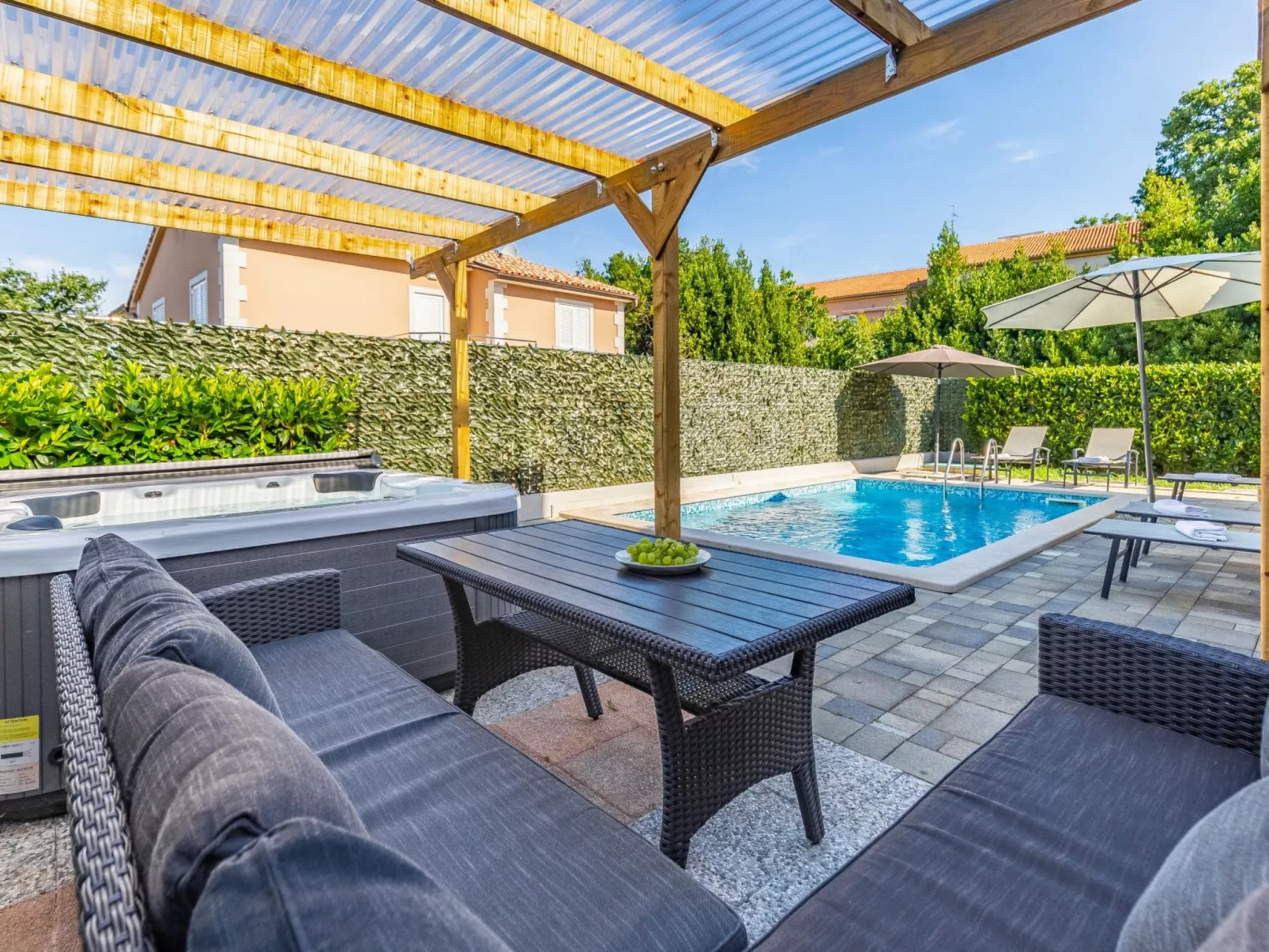 Villa Lotus 13H - Binnen
