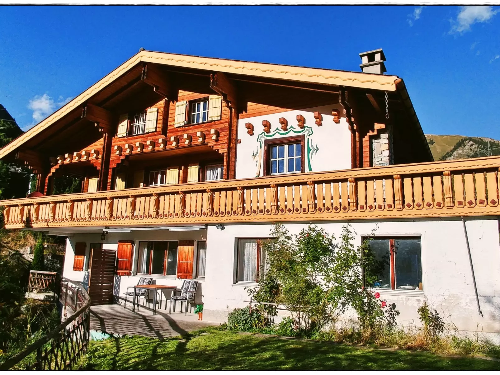 Chalet Dargun Bünter, (Camischolas/Sedrun). - Buiten