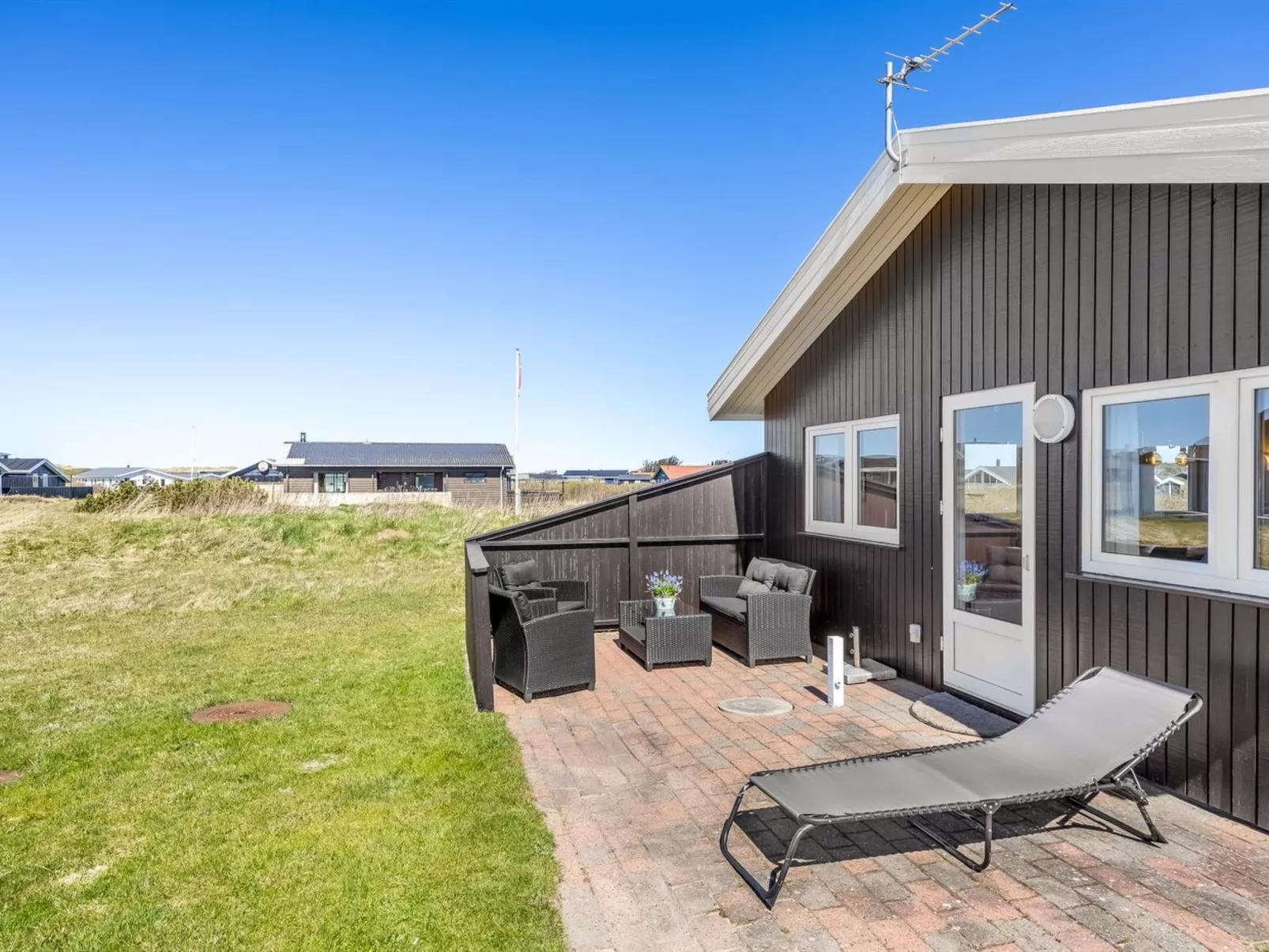 "Loryleimis" - 300m from the sea - Buiten