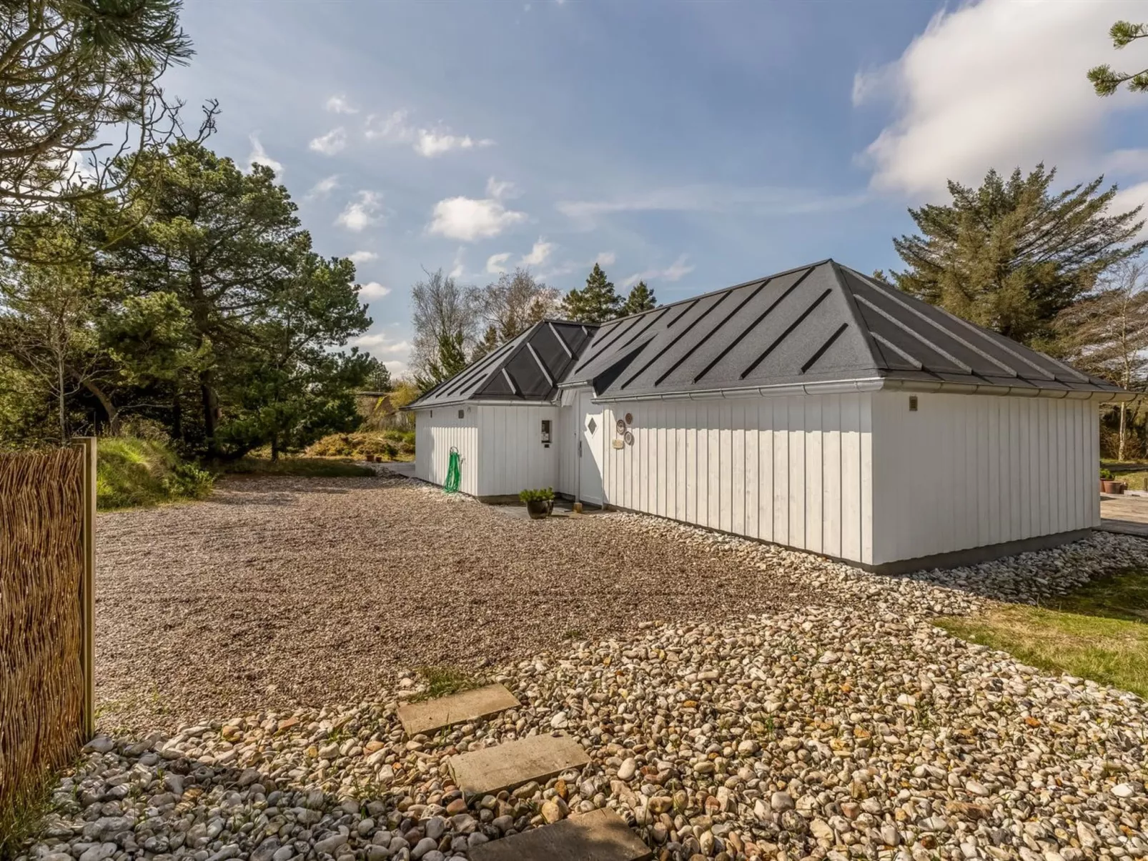 "Fredsine" - 900m from the sea - Buiten