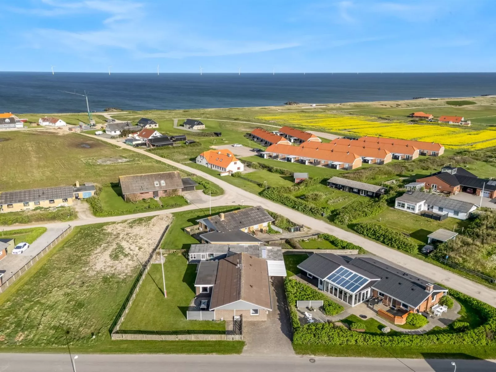 "Mads" - 400m from the sea - Buiten