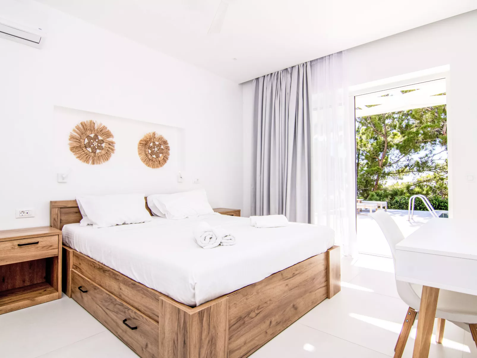 Villa Maria mit privatem Pool und Meerblick - Binnen