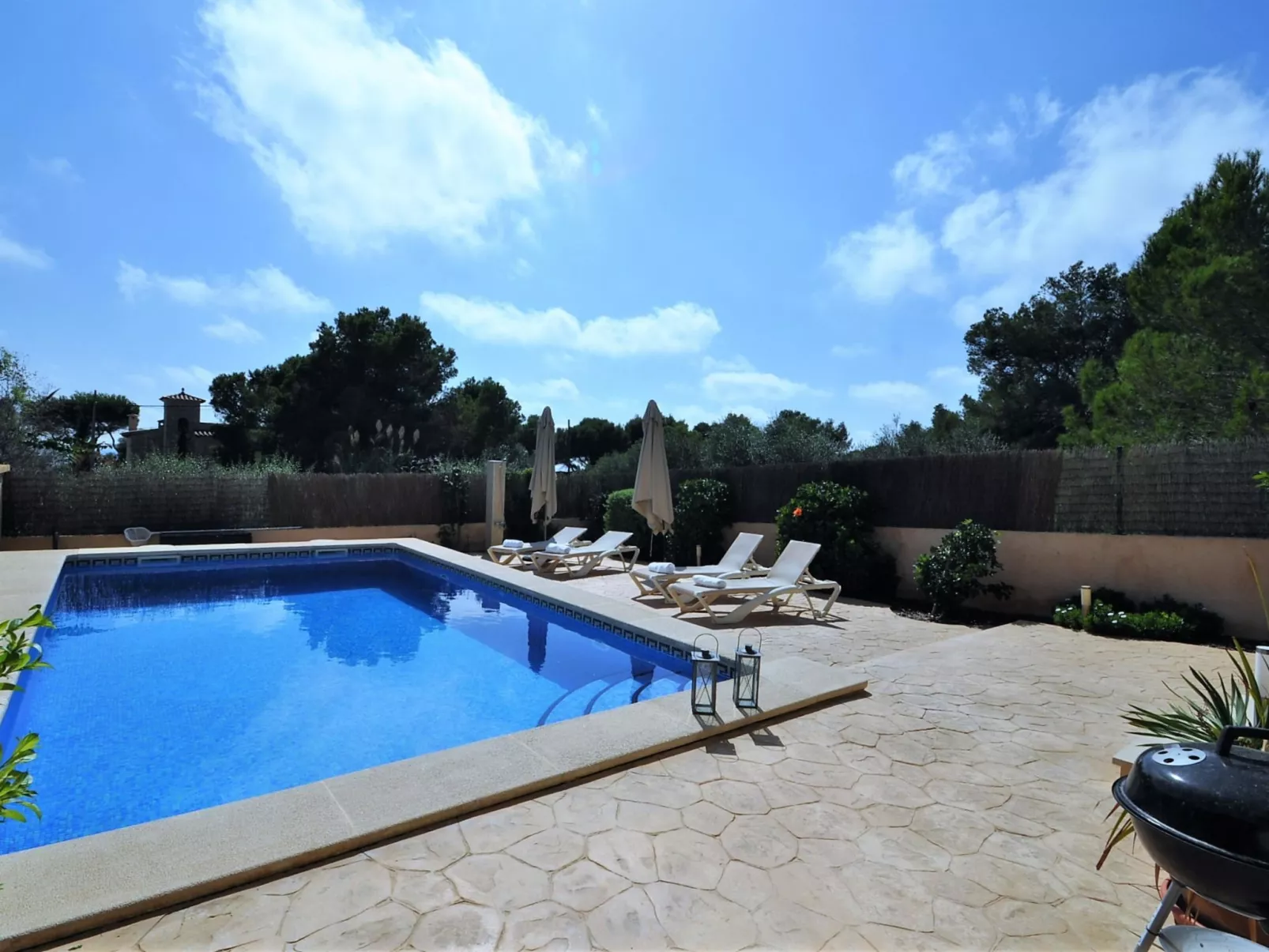 Preciosa villa con vistas al mar, piscina privada, aire acondicionado y wifi id - Buiten