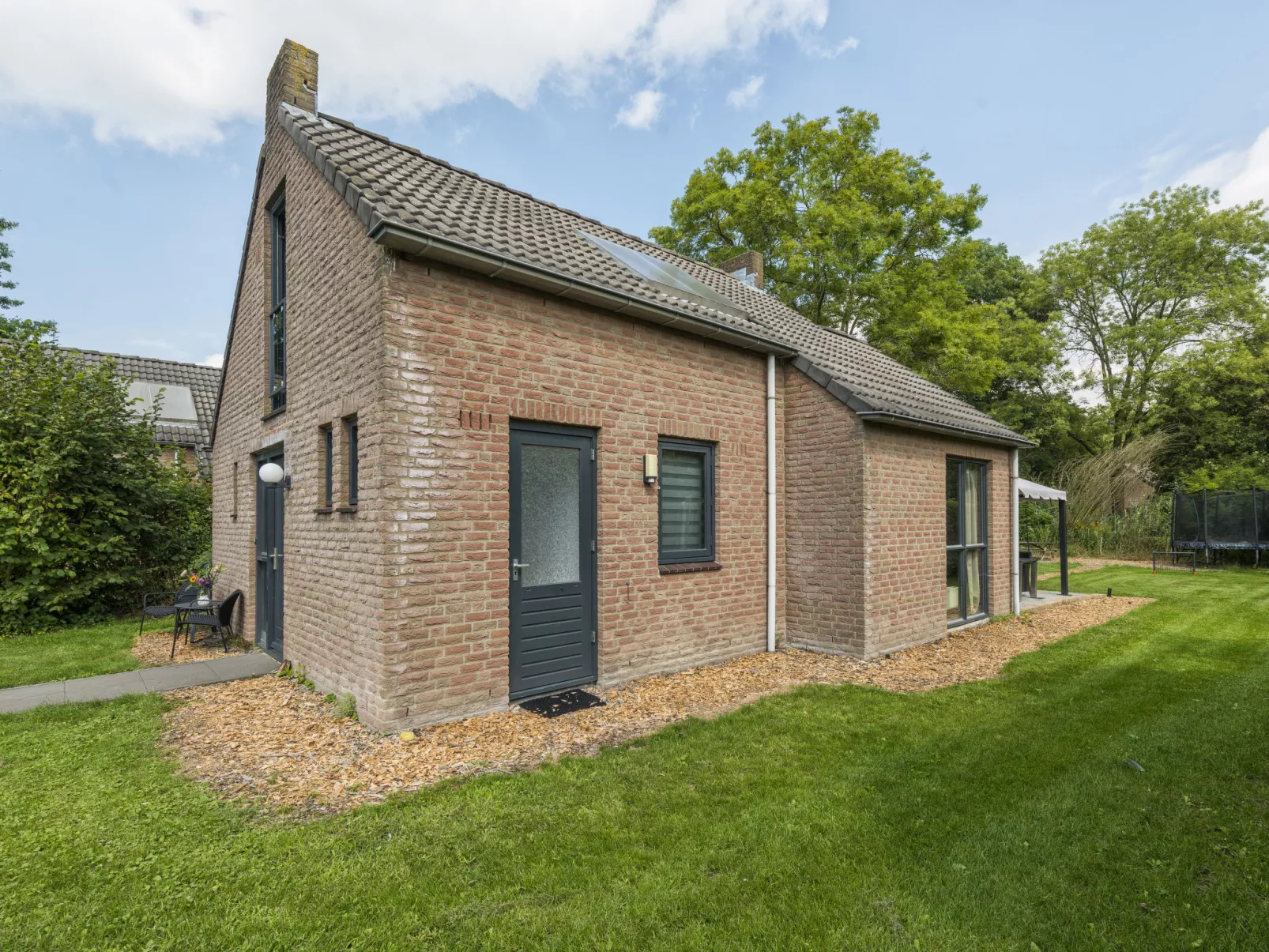 Forest Cottage Ewijk incl. hot tub-Buiten