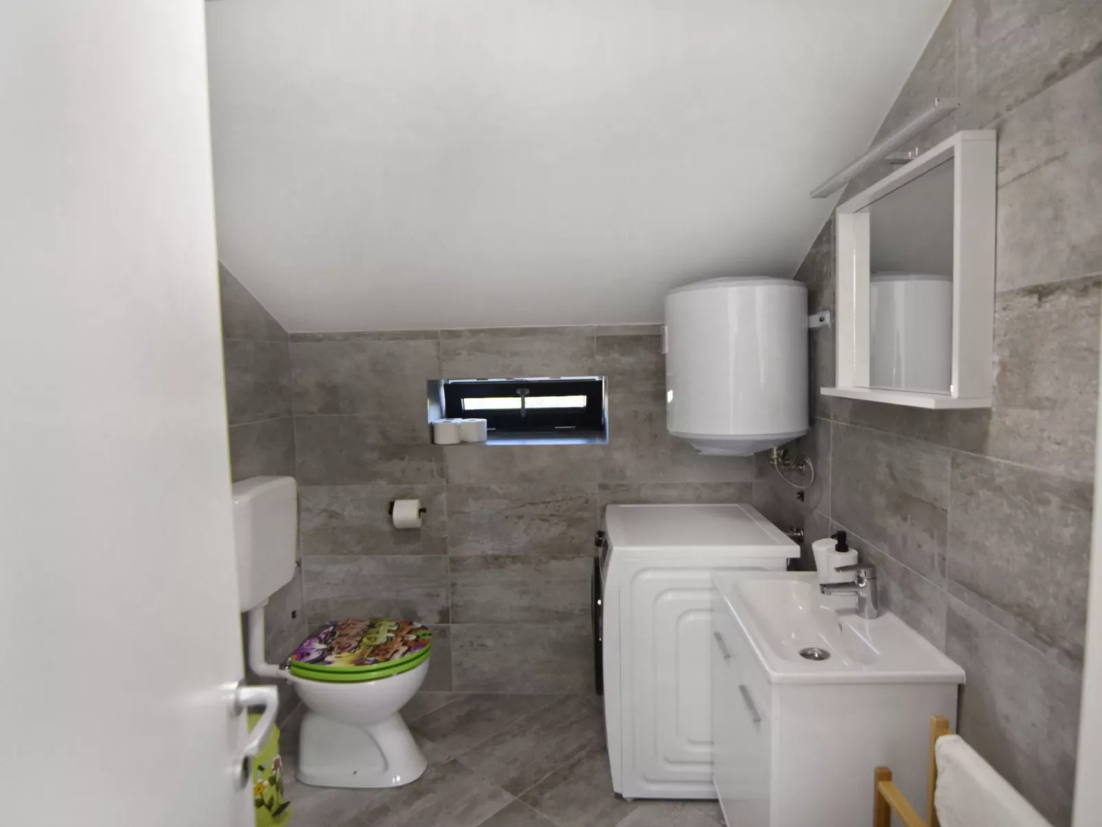 Studio Apartment Fenix 4 - Image-tags.info