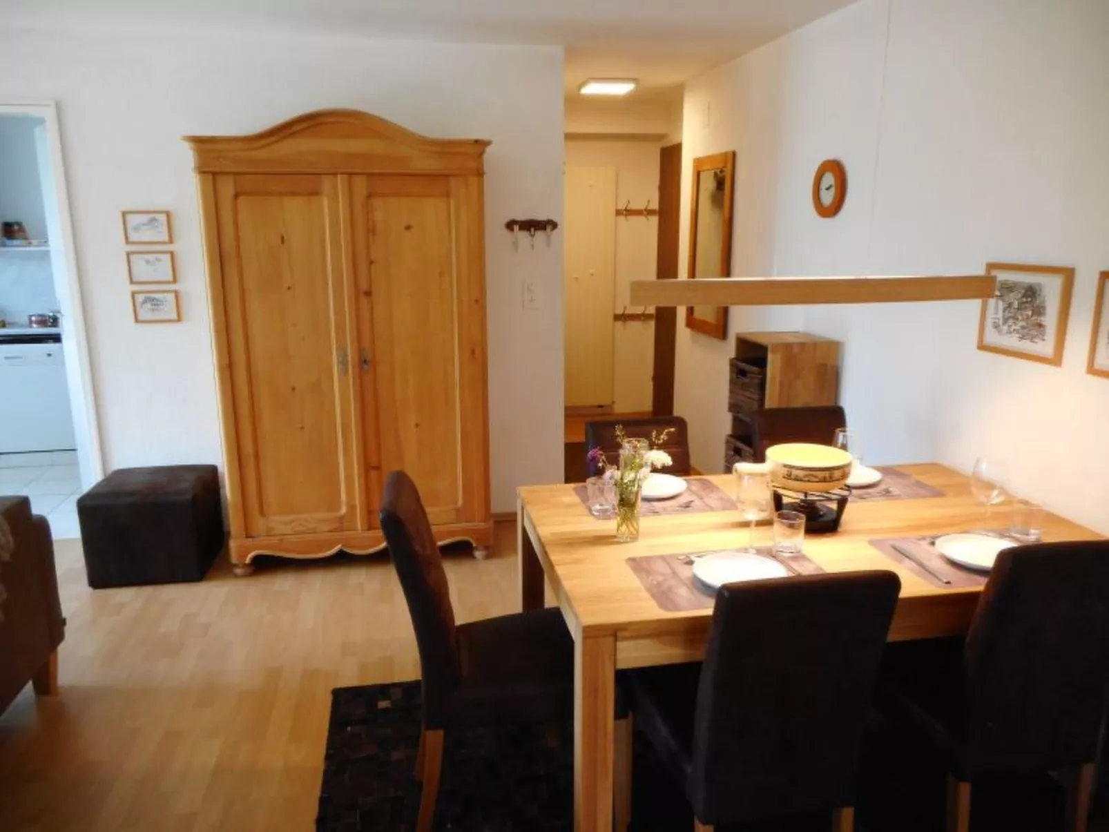 Pignia 2 / Greulich, (Laax Dorf). 3 Zimmerwohnung - Binnen