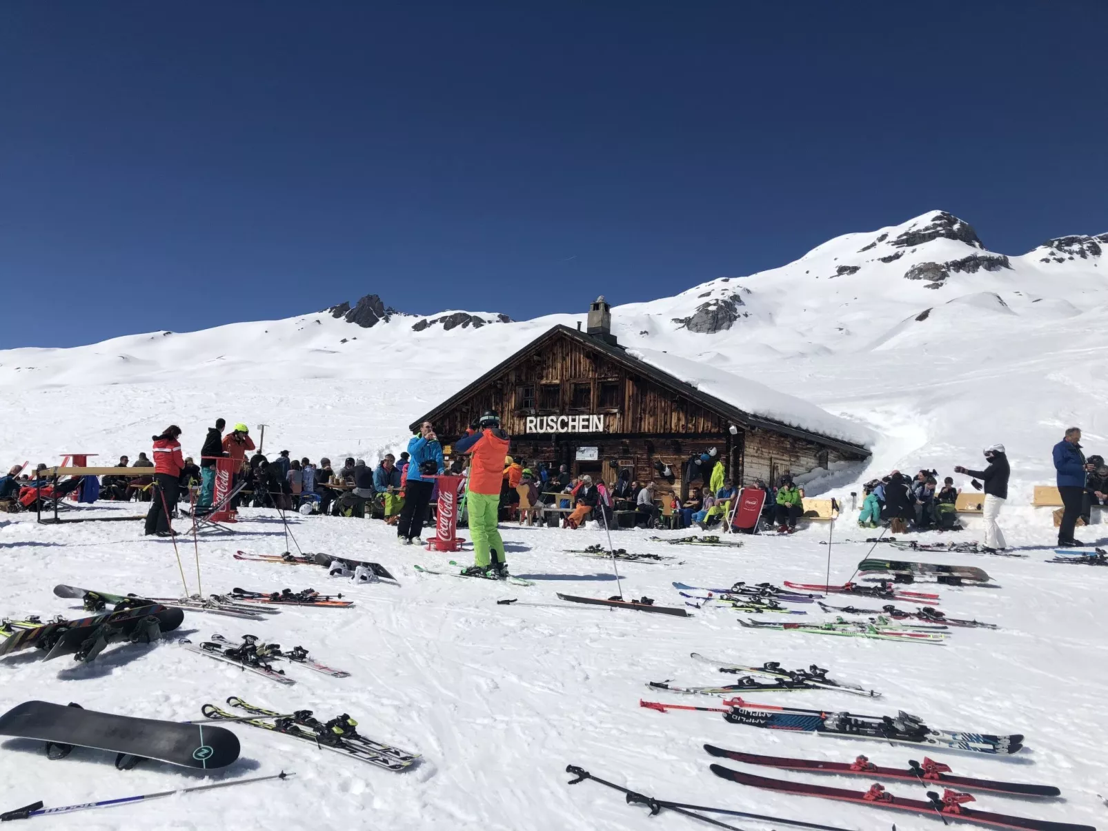 Haus 2, (Laax Murschetg). Haus 2 - Buiten