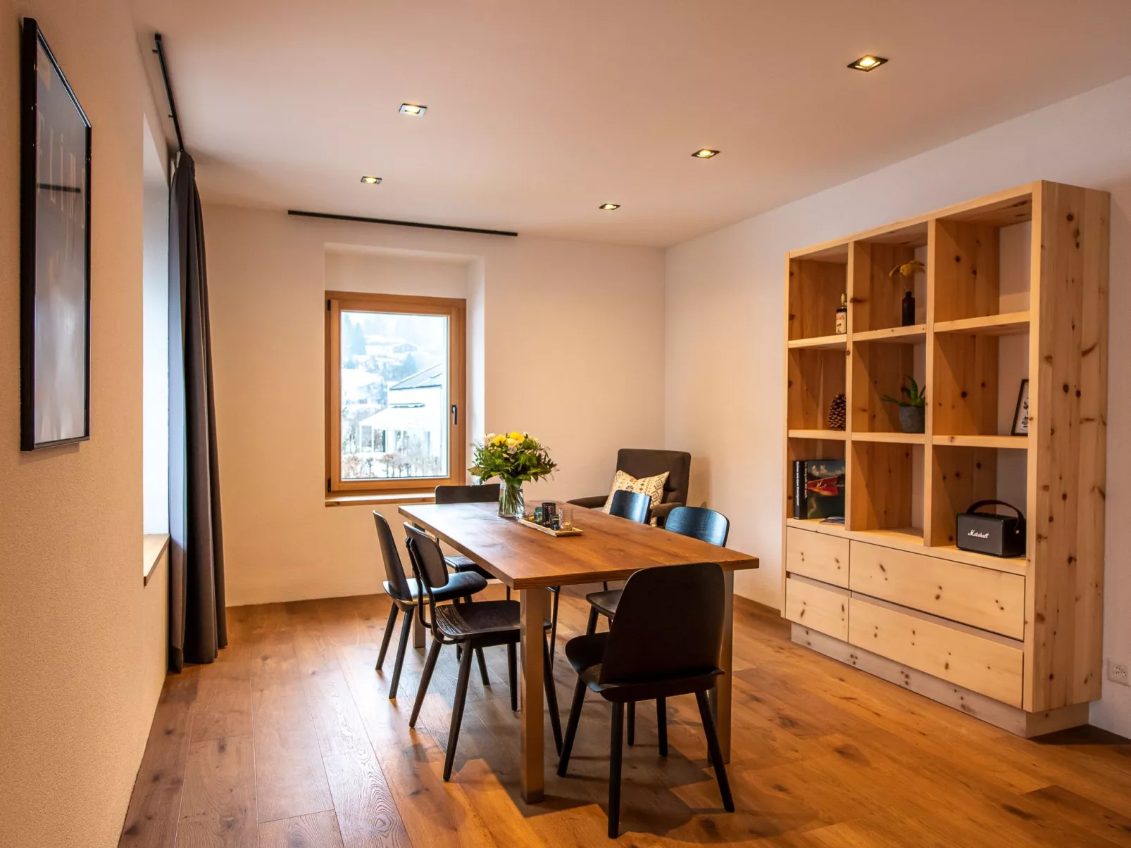 Flem Mountain Lodge, (Flims Waldhaus). Moderne neue 4.5 Ferienwohnung - Binnen