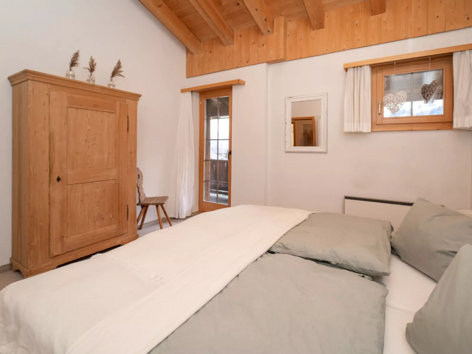 Cresta 54, Obersaxen-Misanenga, (Obersaxen). - Binnen