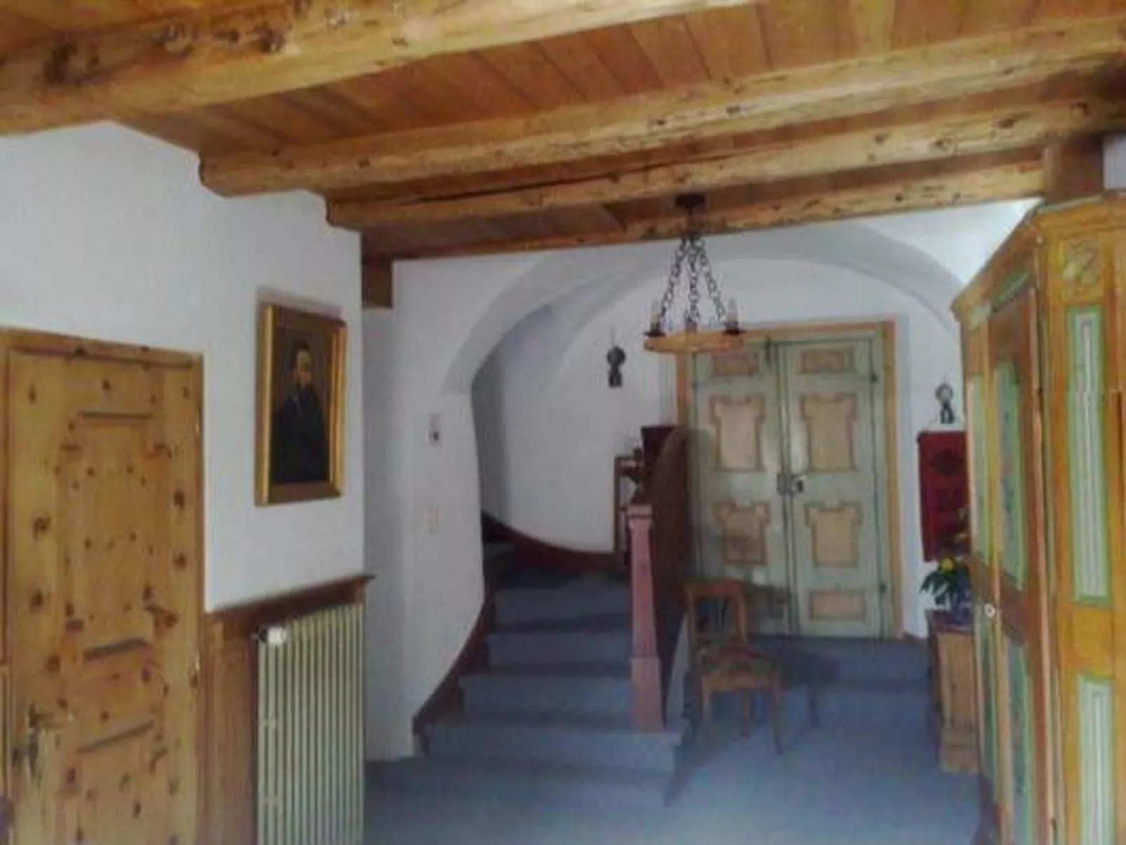 Ferienwohnungen Chasa Valär, (Scuol). - Binnen