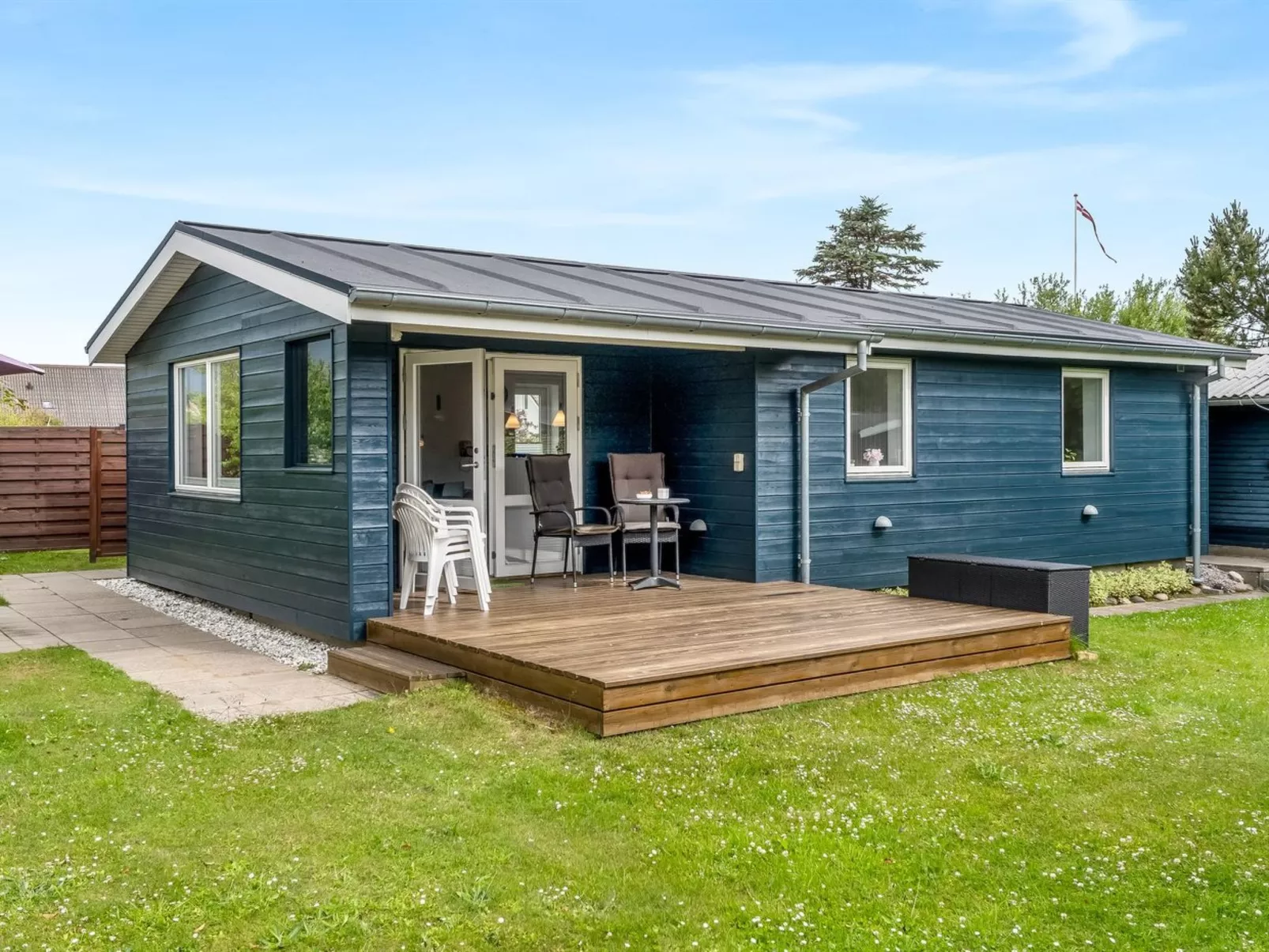 "Tinka" - 100m from the sea - Buiten
