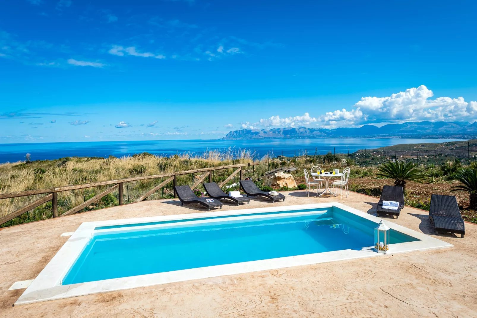 Villa Rocchi Livreri - Zwembad