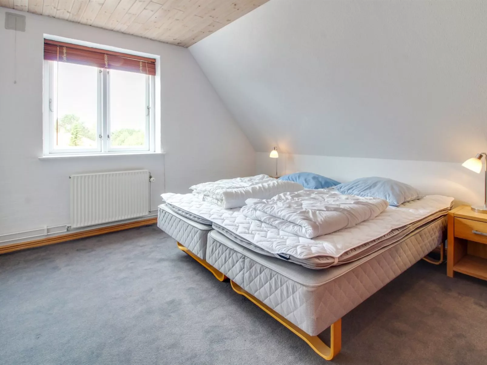 "Lissa" - 2.4km from the sea - Binnen