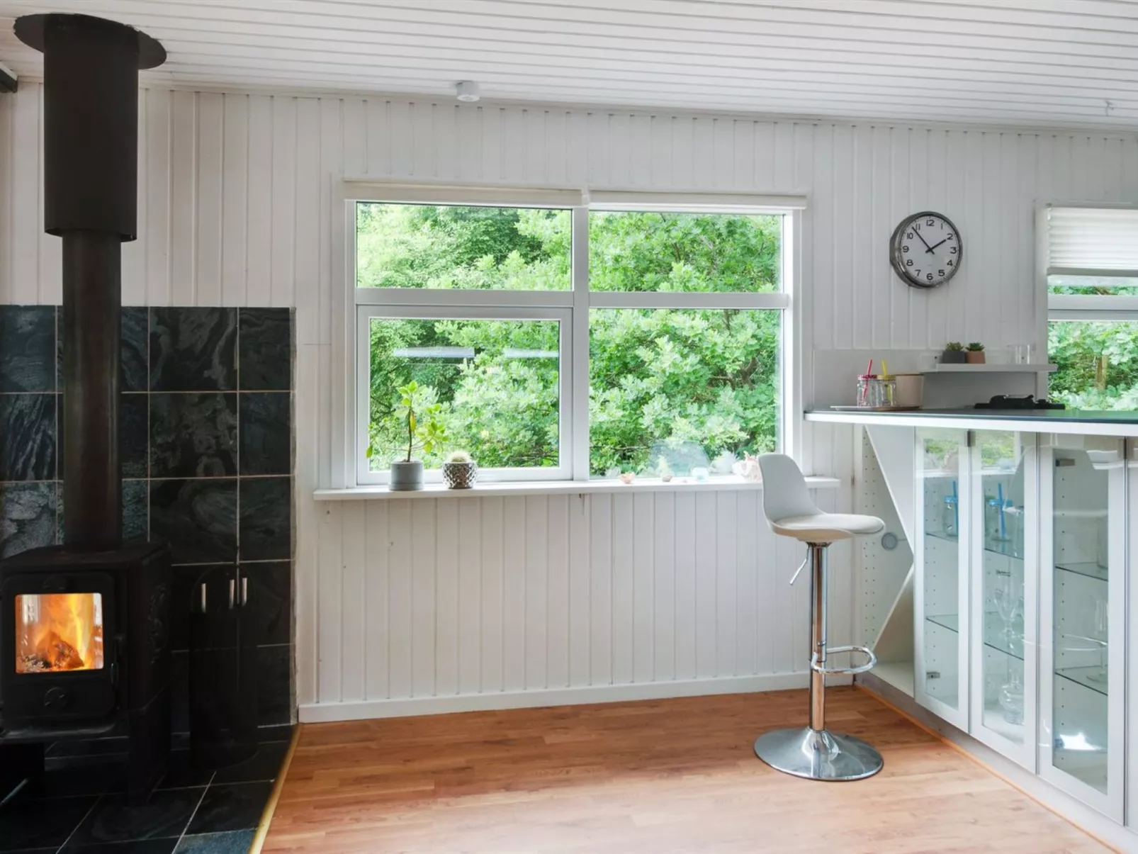 "Hilde" - 1.7km from the sea - Binnen