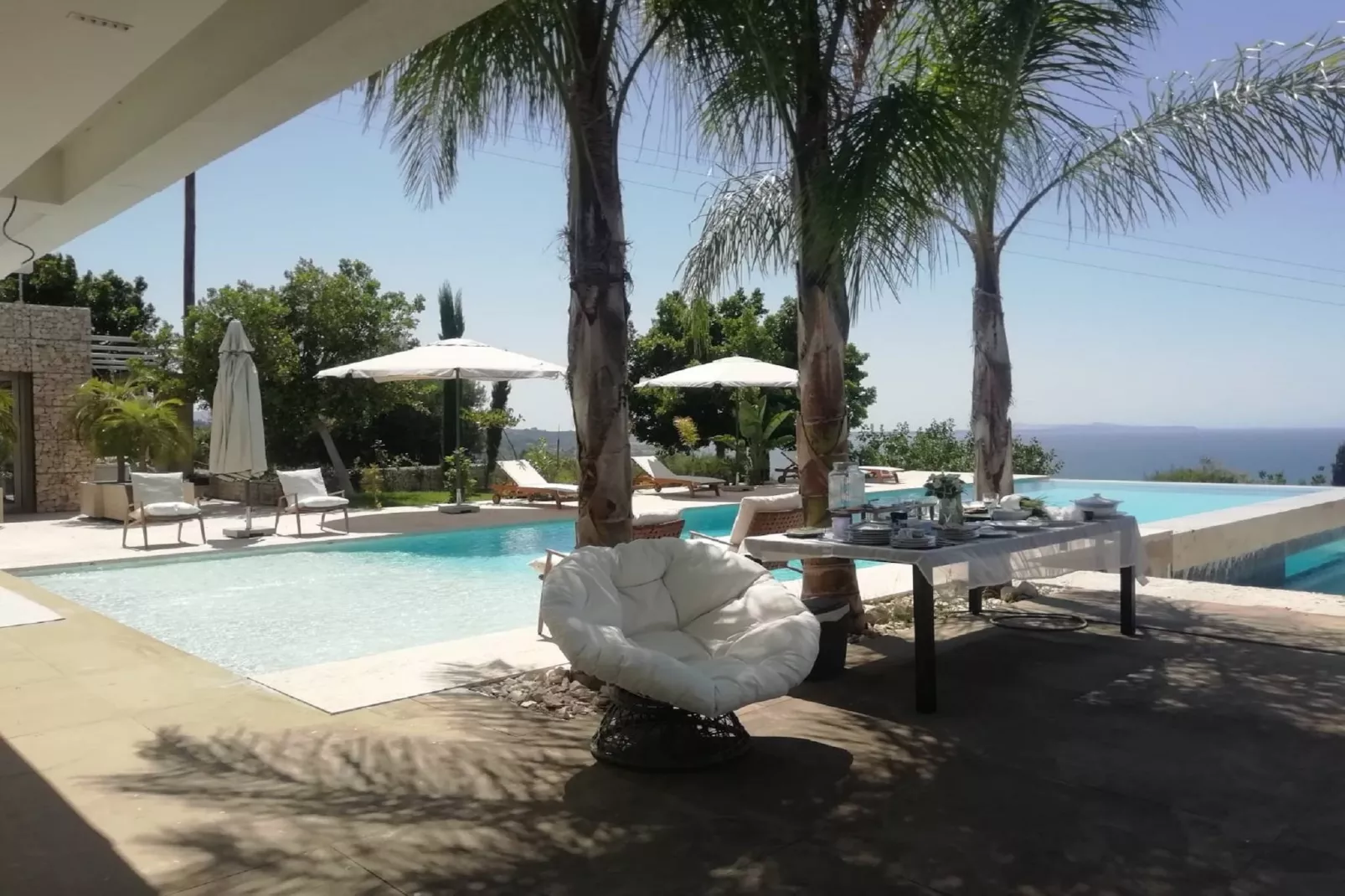 Luxury Villa at Vrahniou - Zwembad