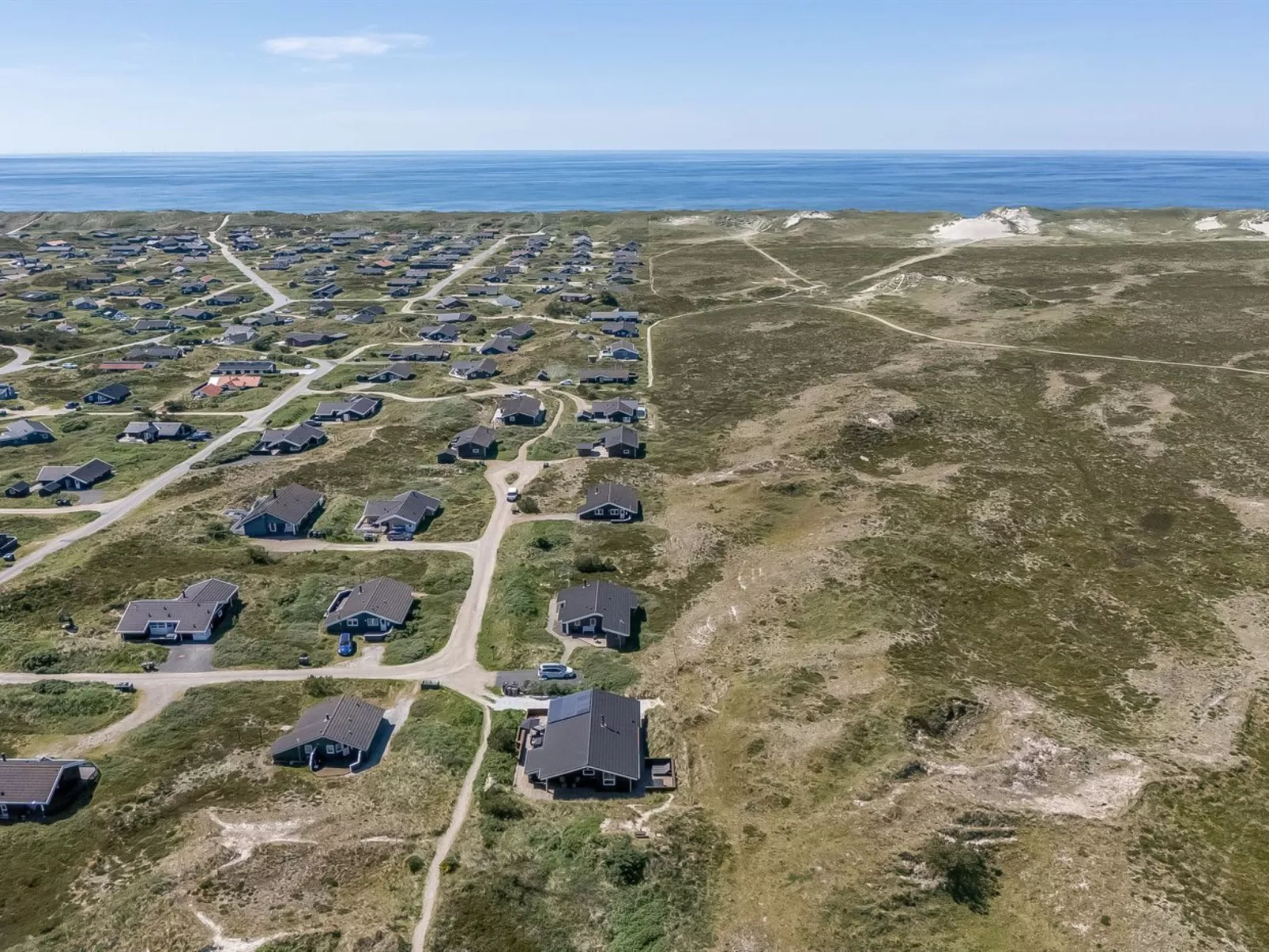 "Aurore" - 700m from the sea - Buiten