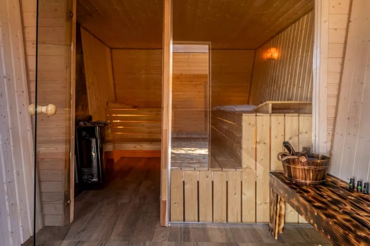 Domek wakacyjny LUX dla max 6 osób w Bałachach - Sauna