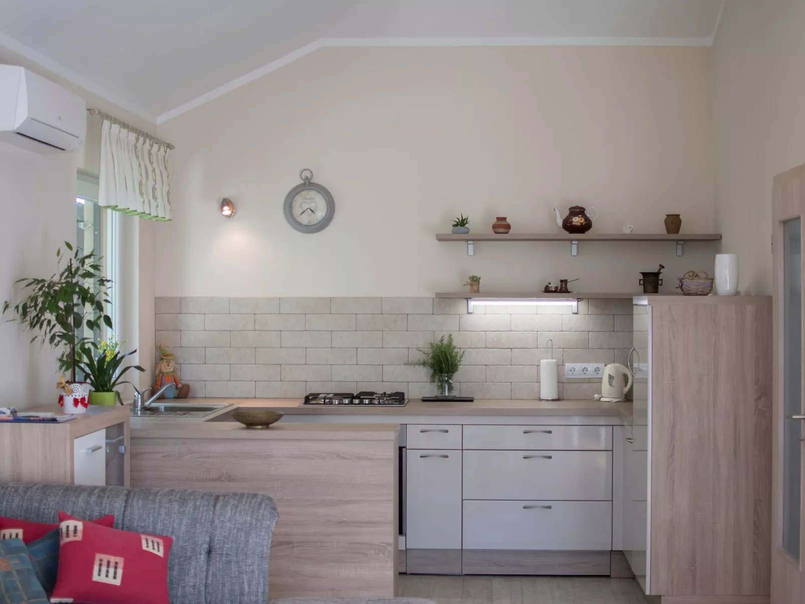 House 1276 - Binnen