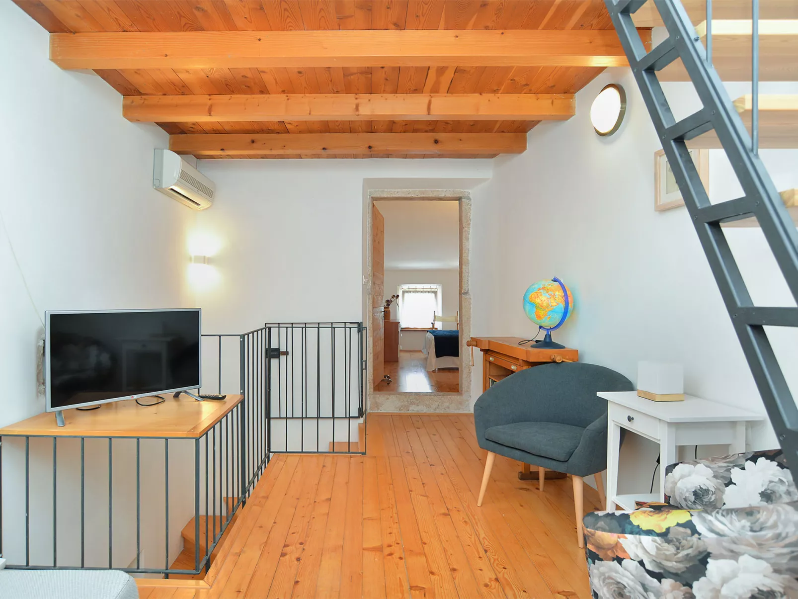 House 1953 - Binnen