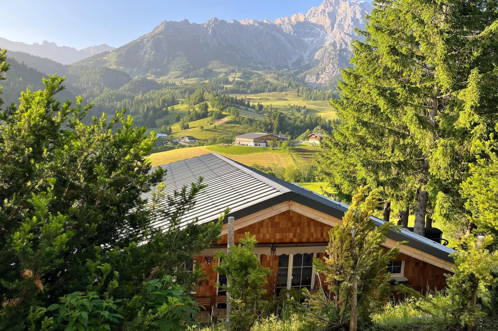 Landhaus Salzburg - Uitzicht zomer