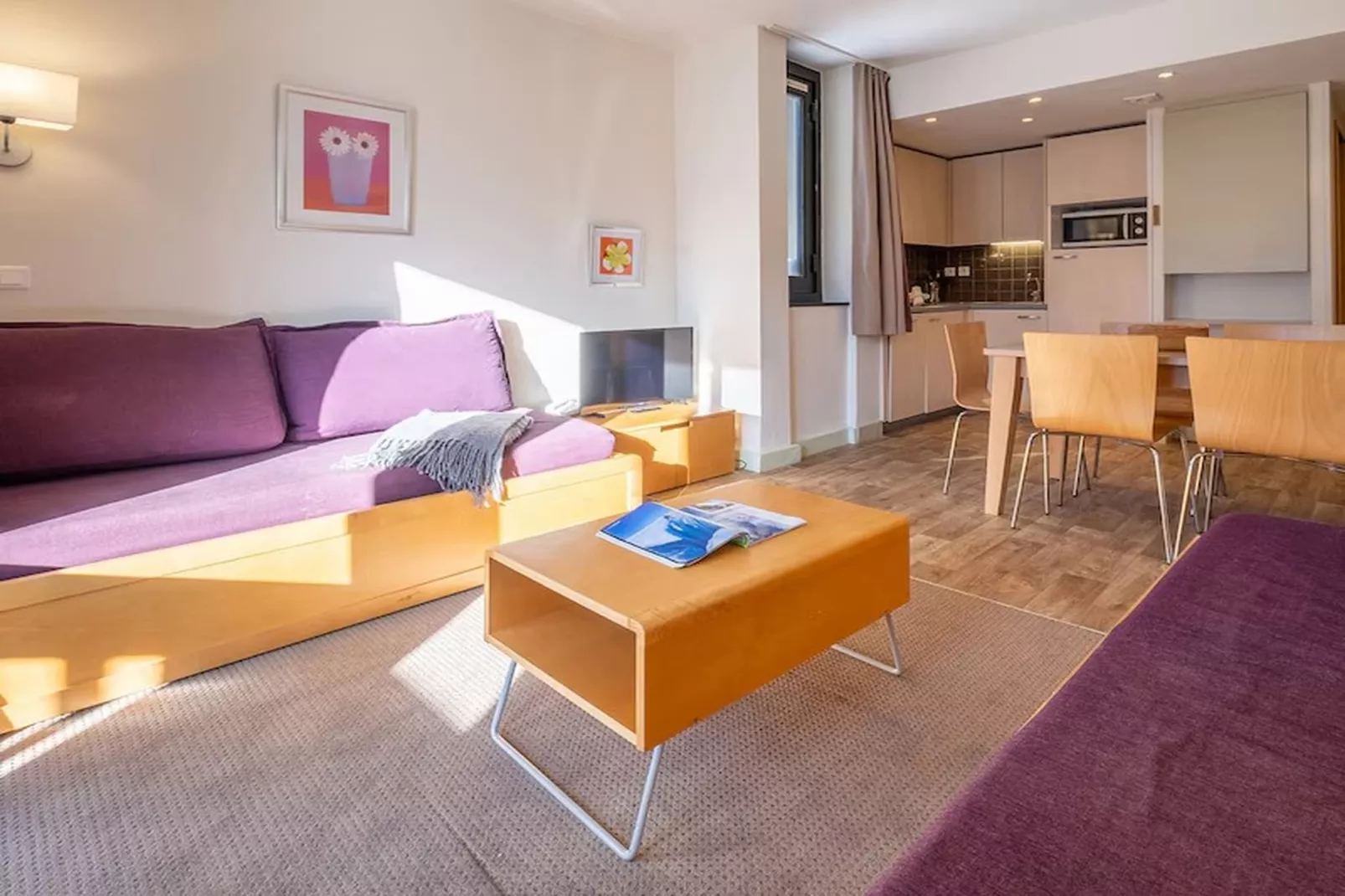 La Foret Apartment 6 people - 2 bedrooms - Balcony - South-facing - Woonkamer