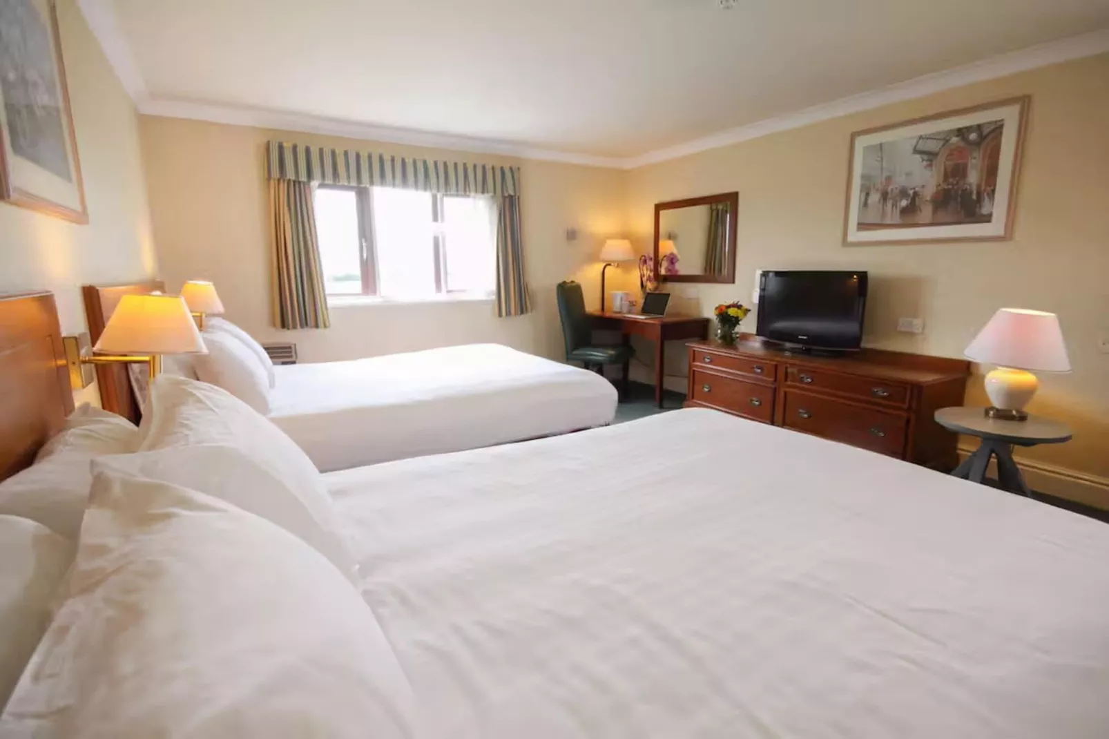 Standard Double Room - Slaapkamer