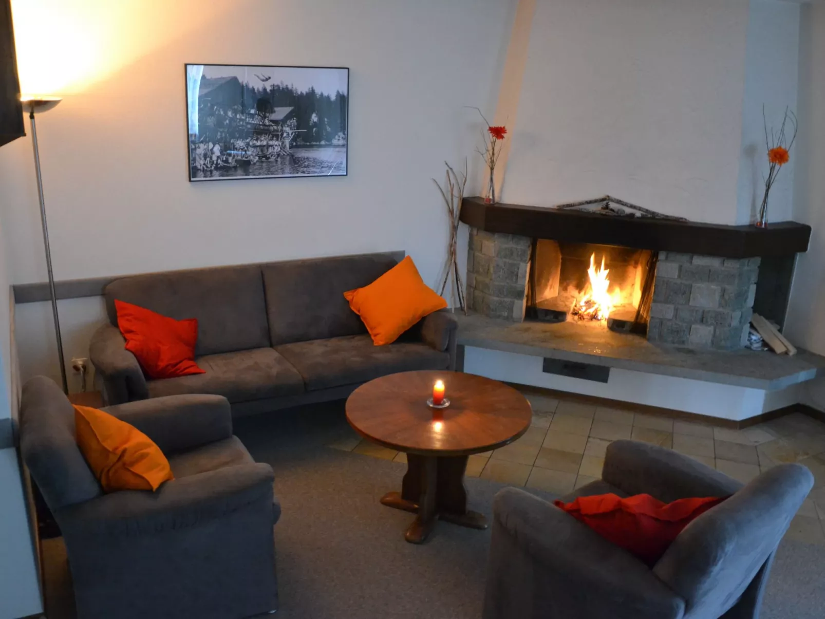 Arcula, (Flims Dorf). Grosszügige 3.5 Zimmerwohnung, 105 m2, ruhig & zentral ge - Binnen