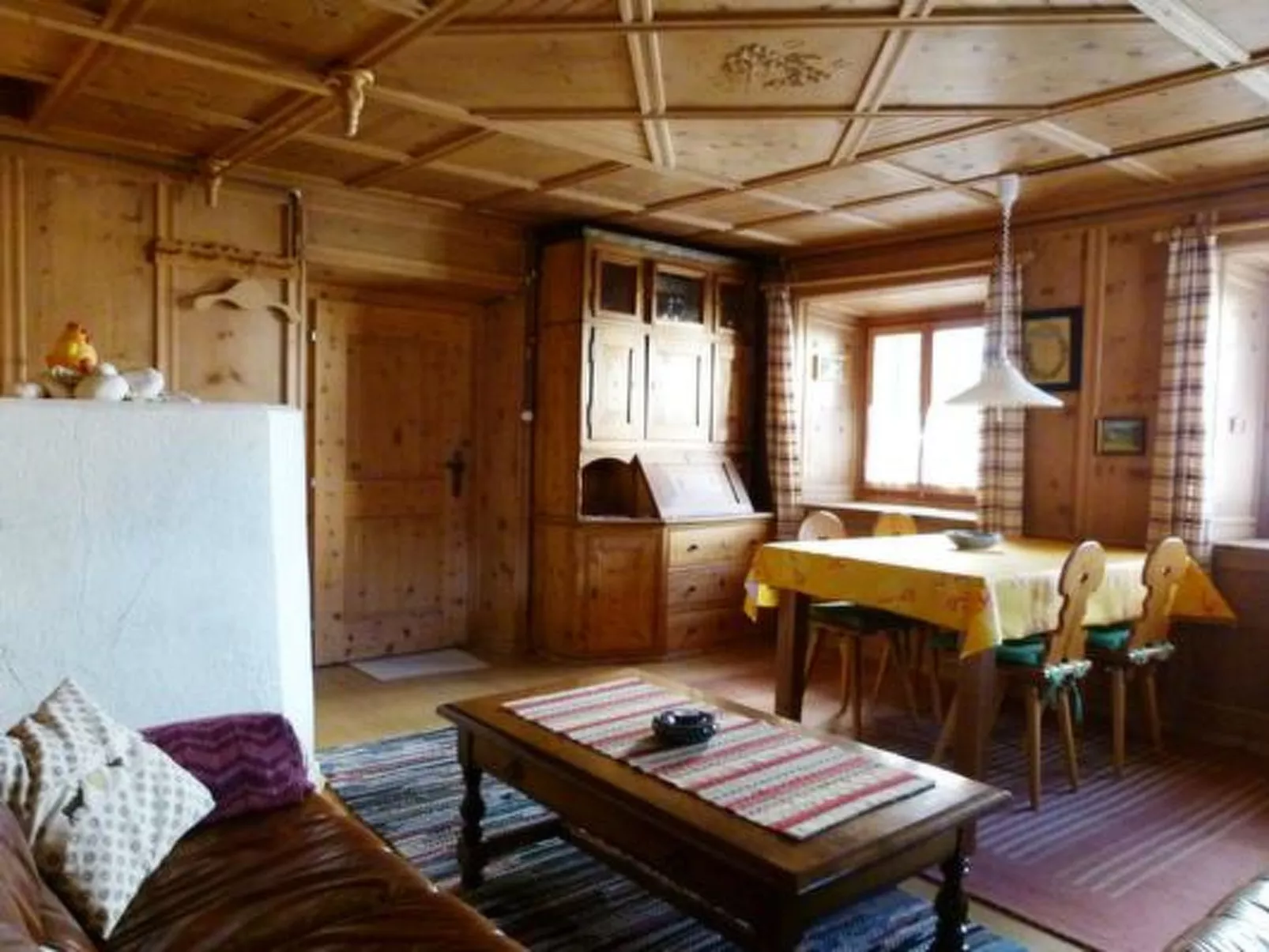 Melcher Jon & Brigitte - Bauernhaus, (Valchava). - Binnen
