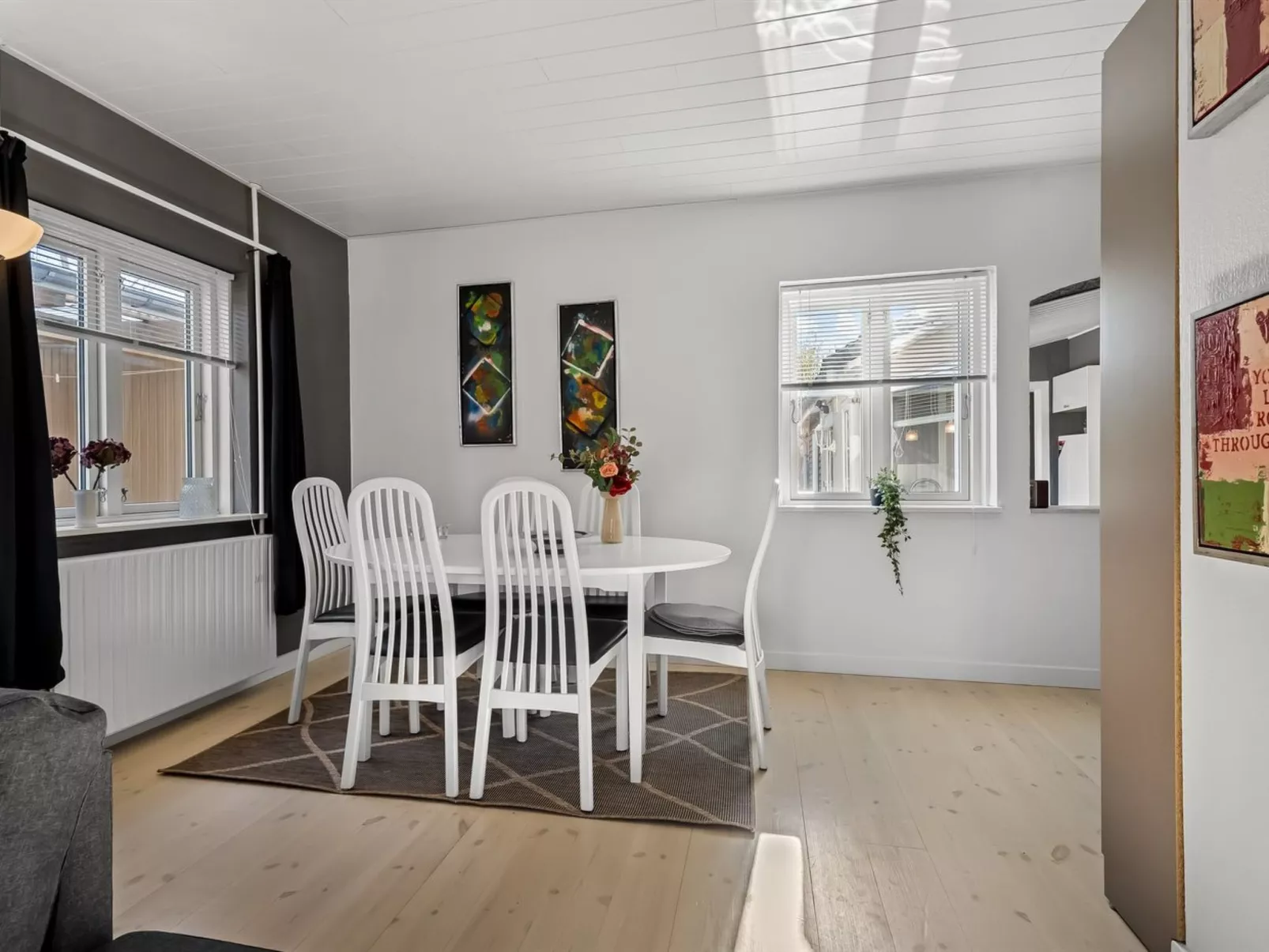 "Bisera" - 3km from the sea - Binnen