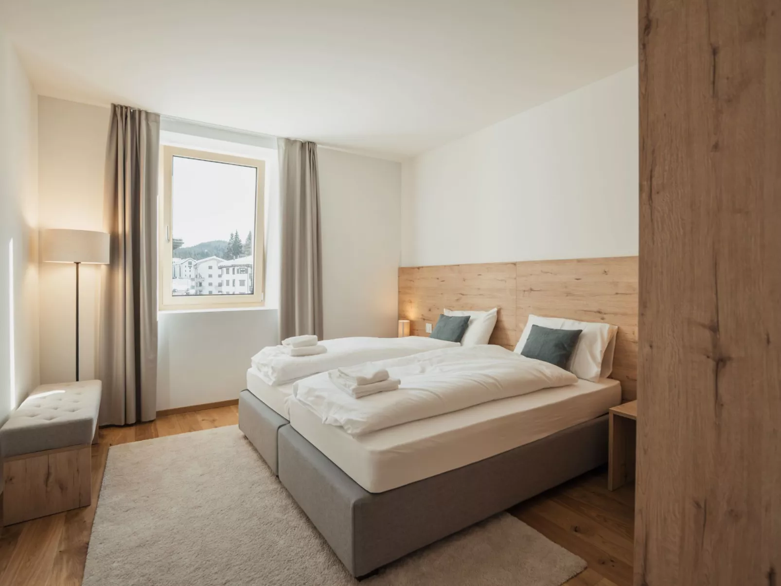 Alpine Apartments, (San Bernardino). - Binnen
