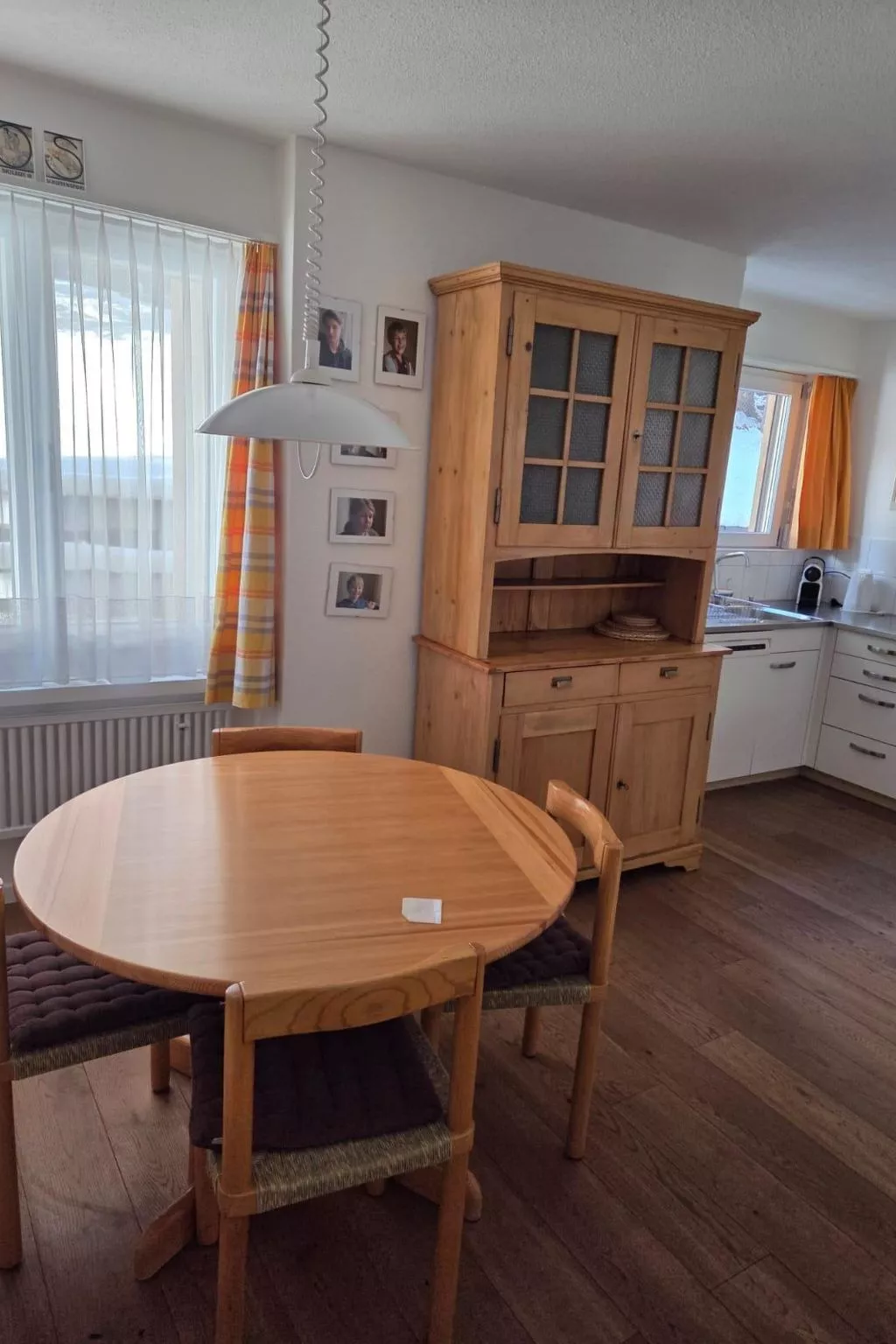 2½-Zimmerwohnung - Binnen