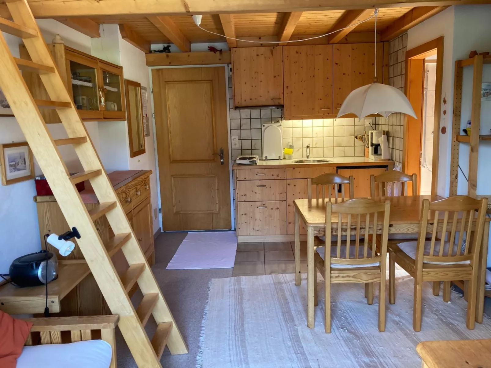 Bim Chappeli, Obersaxen-Affeier, (Obersaxen). - Binnen