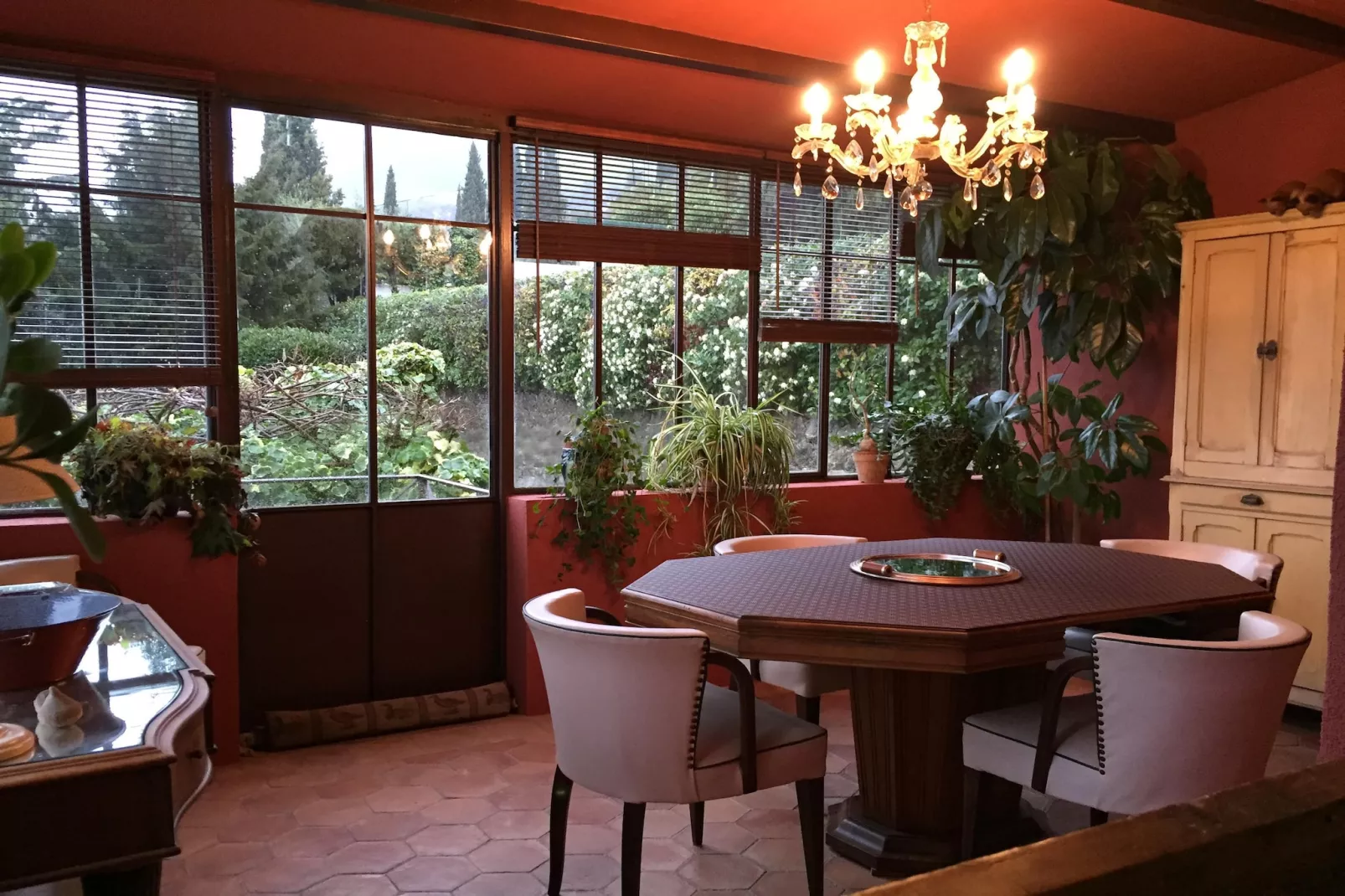 Grasse - Eetkamer