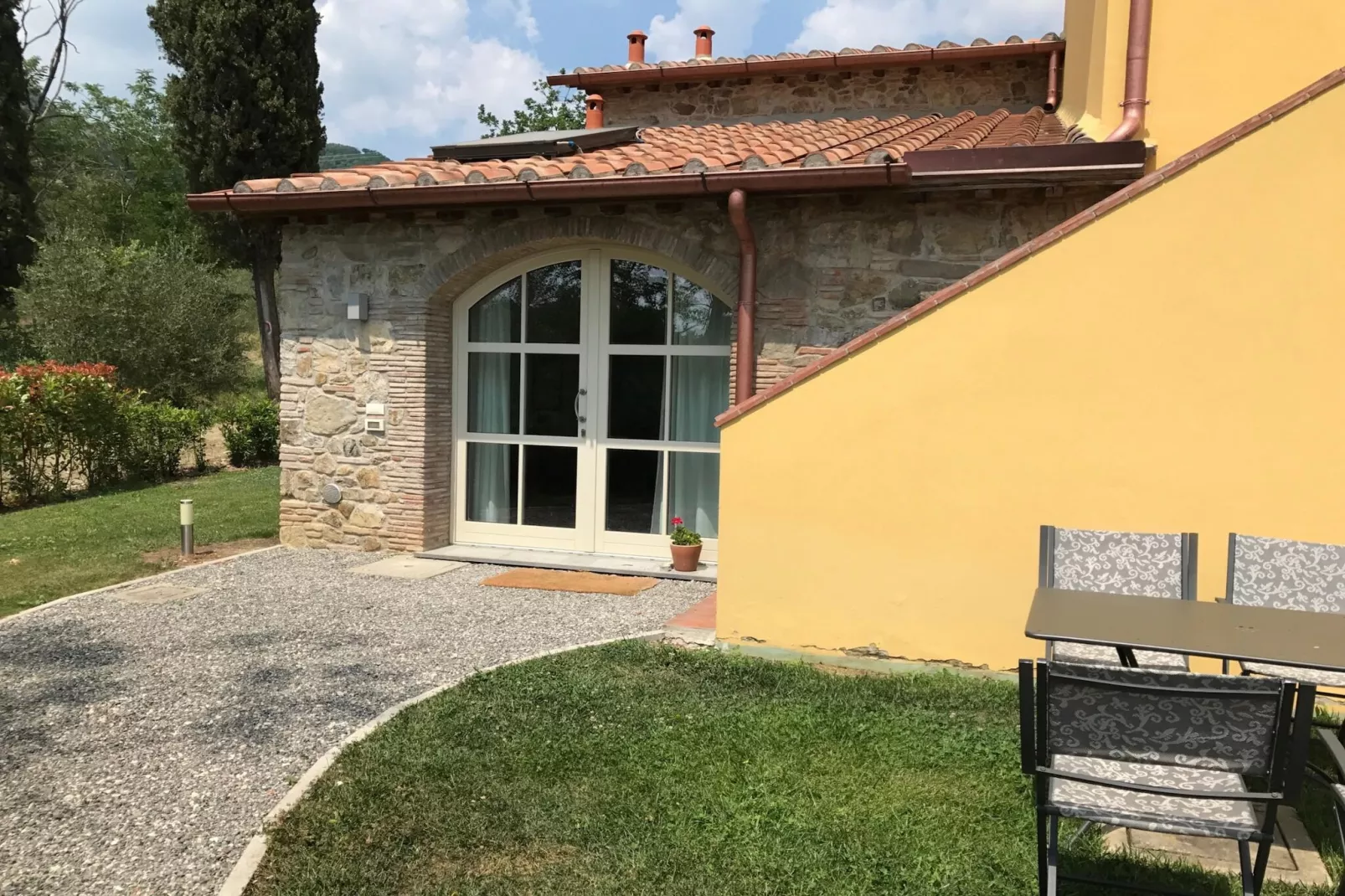 Casa San Gennaro at Borghetto Farmhouse - Buitenkant zomer