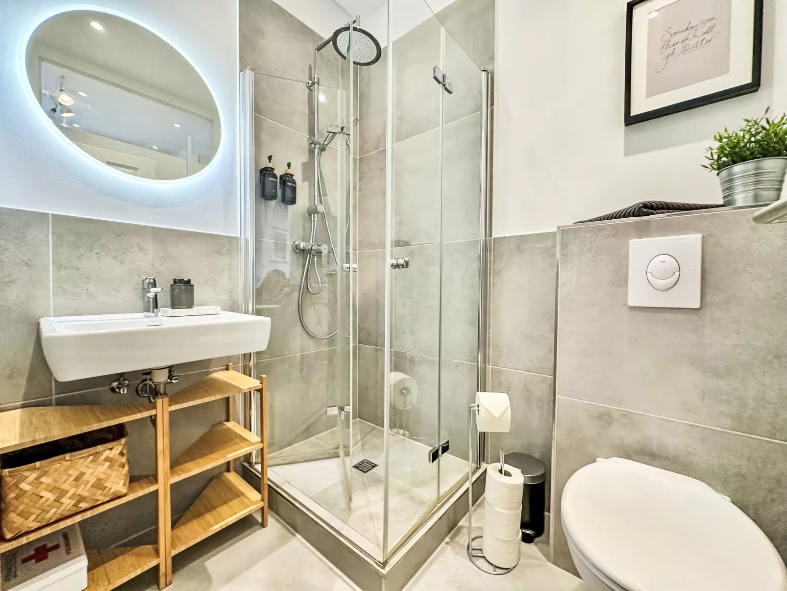 250m Rhein - ruhiges Apartement nähe Hbf -K-111- - Binnen