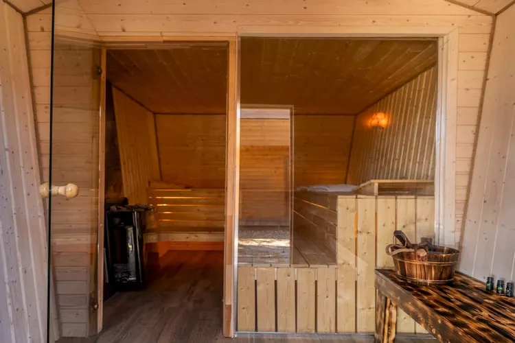 Domek wakacyjny LUX dla max 4 osób w Bałachach - Sauna