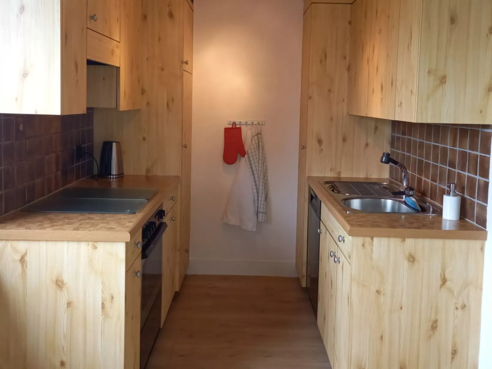 Seraina, Obersaxen-Valata, (Surcuolm), 38045B - Binnen