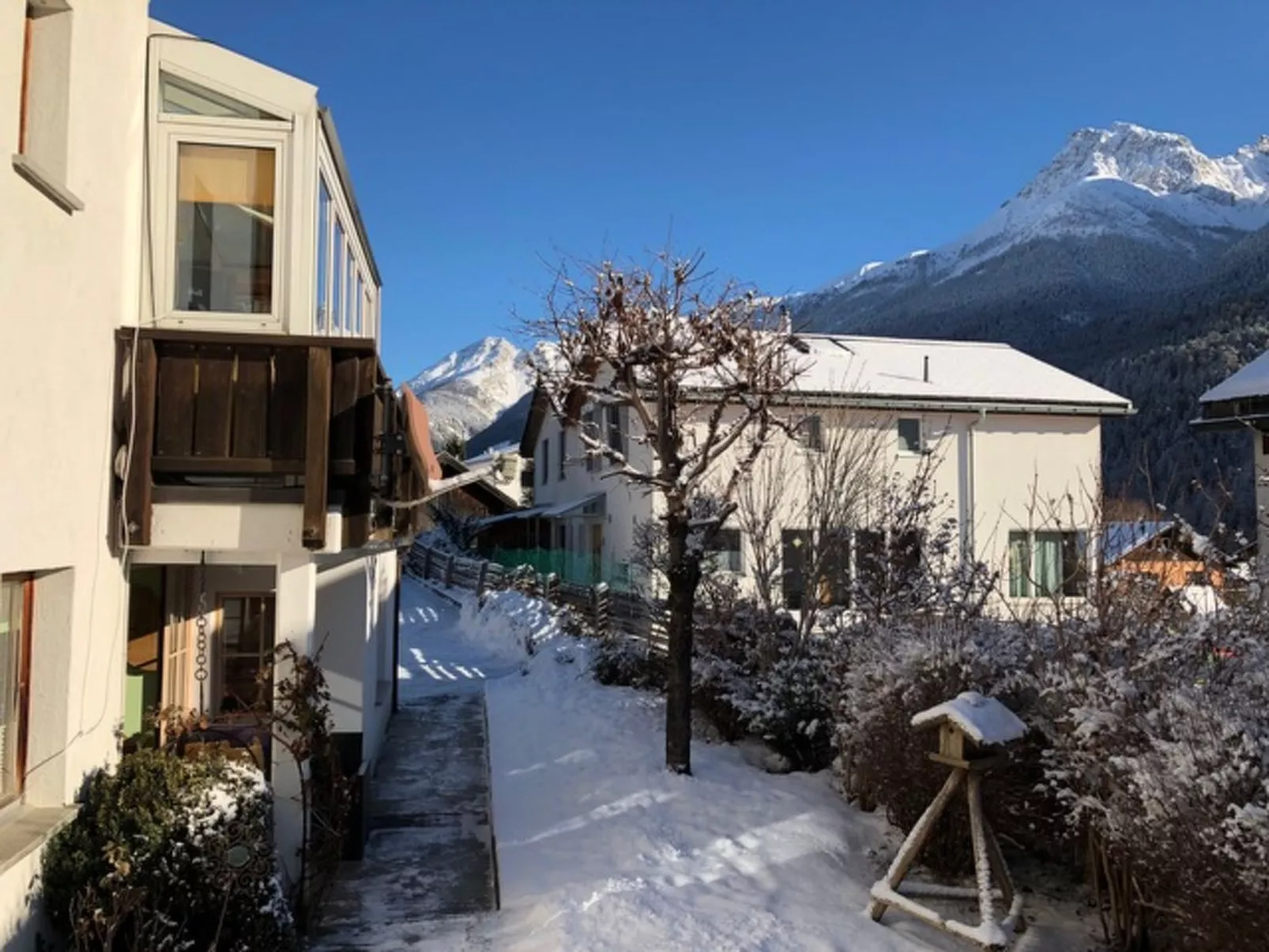 Chasa Bazzi, (Scuol). - Buiten