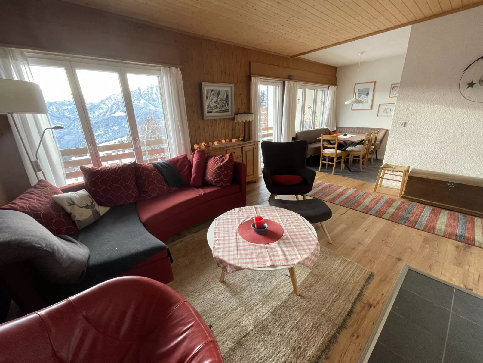 Wohnung Ohlenroth-Kalberer, (Sarn-Lescha). - Binnen