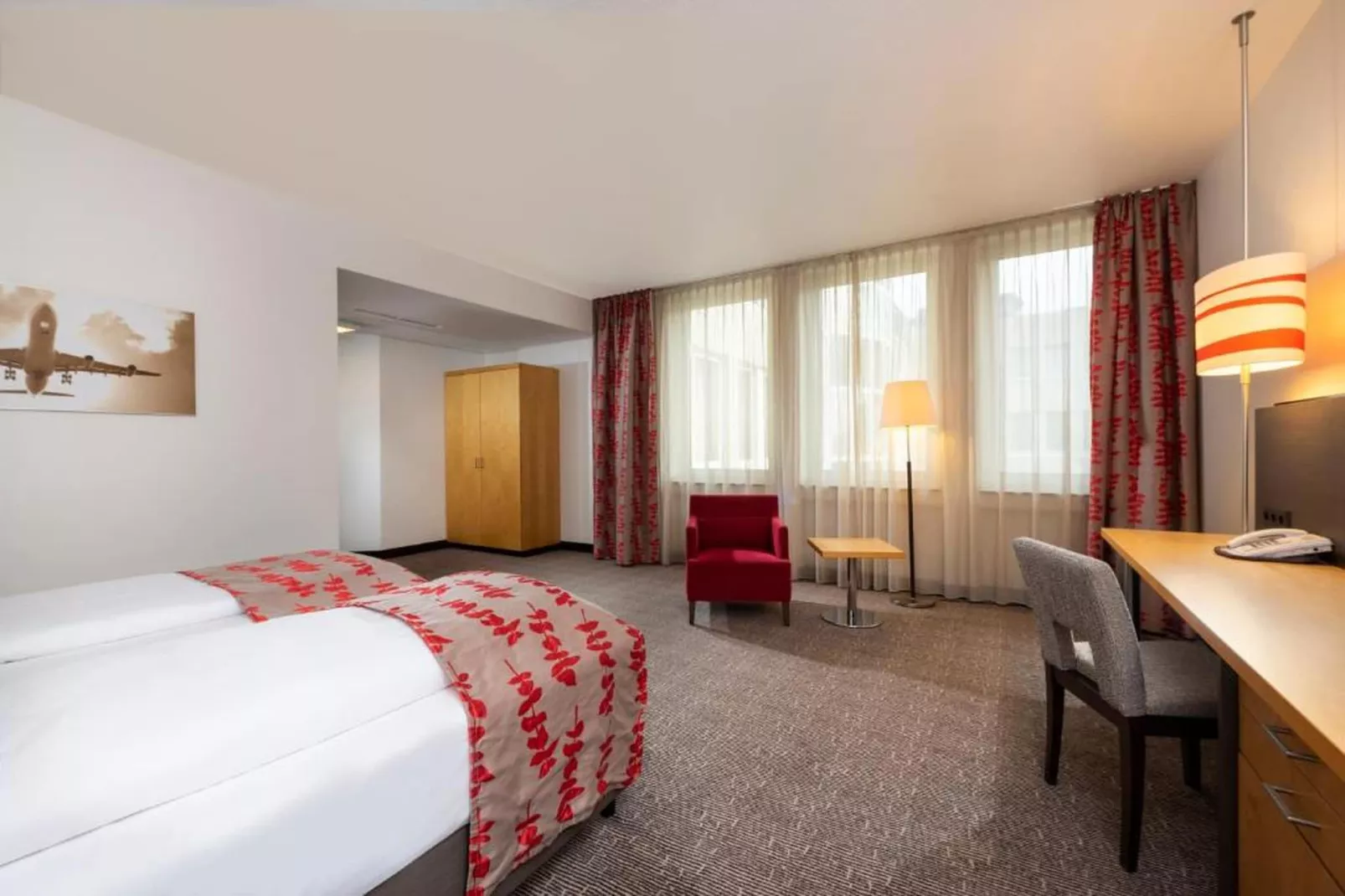Holiday Inn Frankfurt Neu-Isenb - Premium Twin Room - Slaapkamer