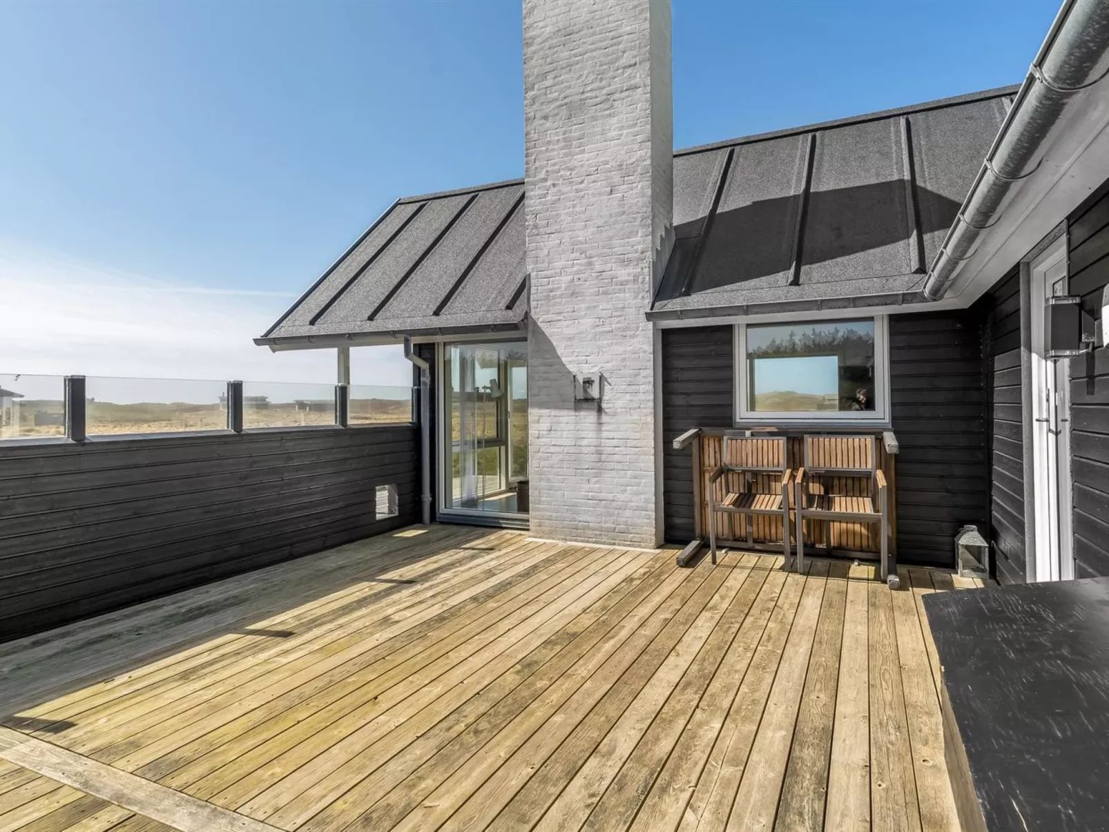 "Carelle" - 300m from the sea - Buiten