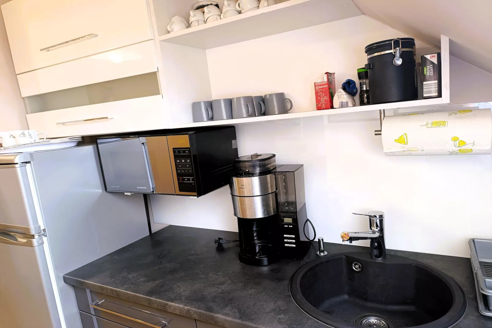 Komfortowy apartament dla 6 osób Międzywodzie II piętro - Keuken