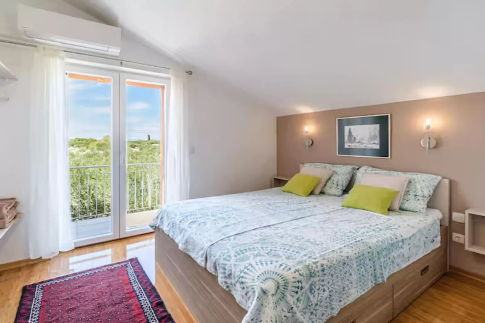 Holiday home House of the Sun - Three Bedroom Holiday Home with Pool - Slaapkamer